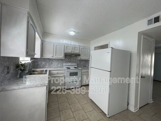 Foto del edificio - 1511 Cristy Dr