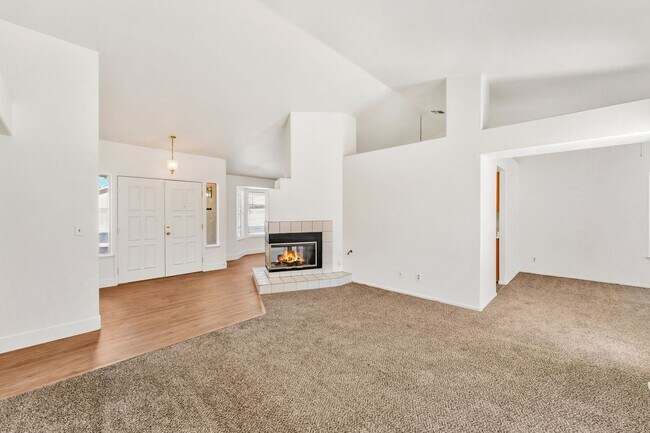 Building Photo - Comfort, Style & Single-Story Living in a Prime North Las Vegas Location!