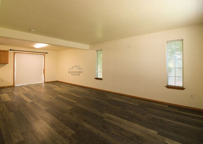 Foto del edificio - 4103 Manassas Ct