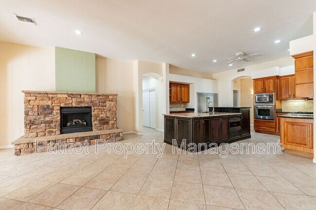 Building Photo - 9537 W Electra Ln