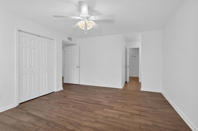Building Photo - 5005 Georgi Ln