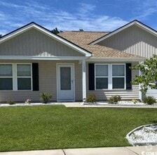 Building Photo - 1328 Valor Rd