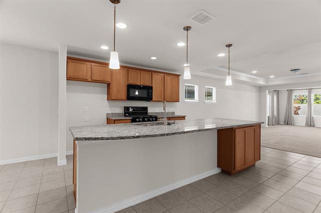 Building Photo - 825 Hidden Eddy Dr