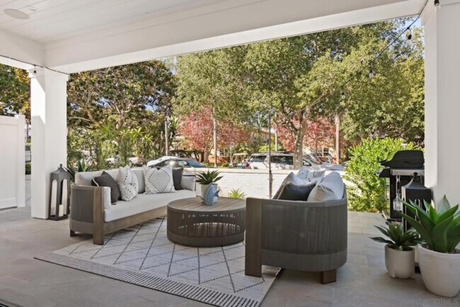 Foto del edificio - 715 F Ave