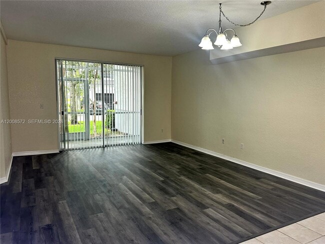 Building Photo - 741 SW 148th Ave