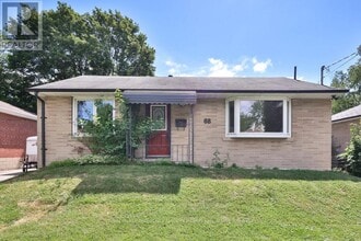 Building Photo - 68 Oriole Ave