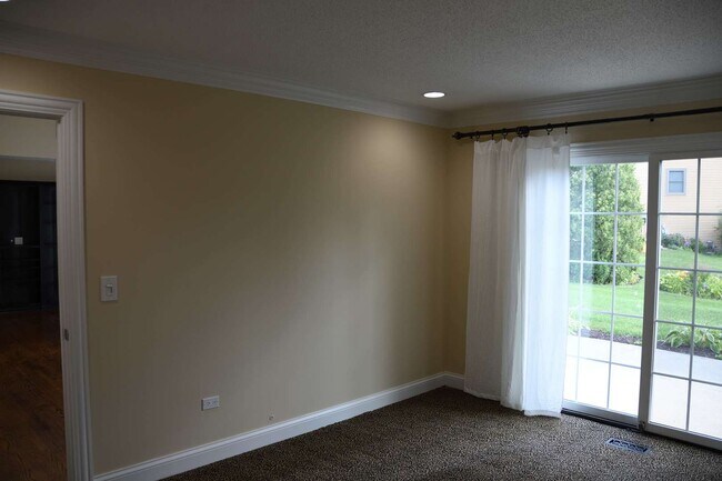 Foto del edificio - 2138 Stirrup Ln