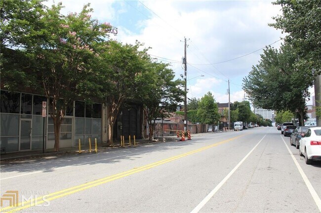 Foto del edificio - 291 Peters St SW