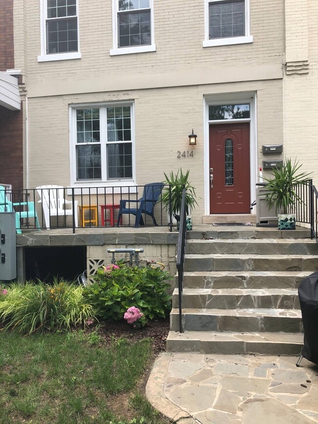 Photo - 2414 N Capitol St NW Townhome