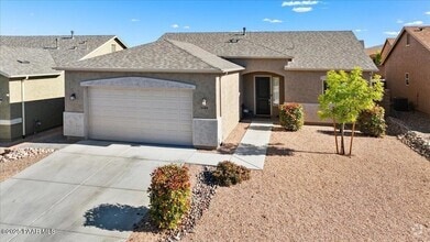 Building Photo - 6149 Laguna Ln