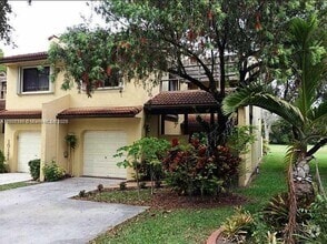 Building Photo - 10119 Costa Del Sol Blvd
