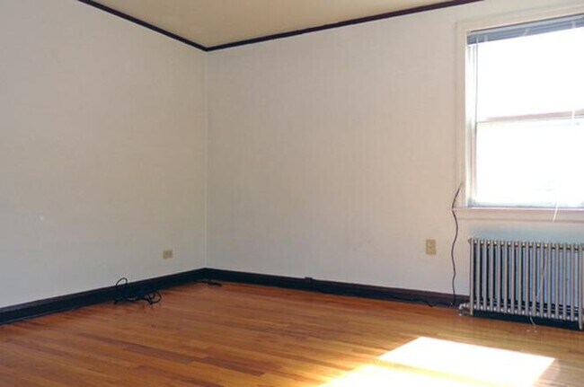 Foto del edificio - 2235 N Harlem Ave