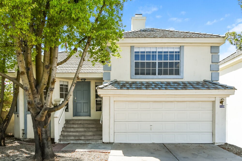 Foto principal - 1158 N Florence Dr