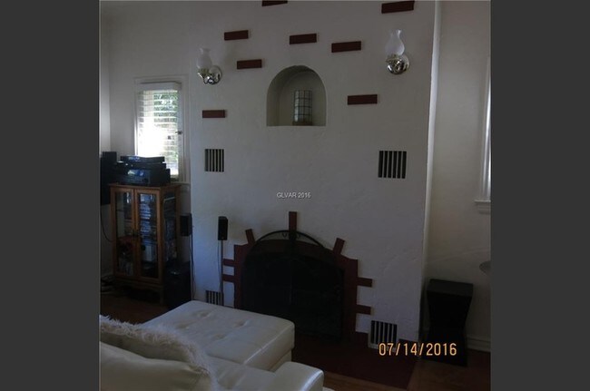 Foto del edificio - 1332 Colorado St