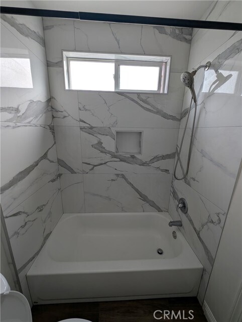 Foto del edificio - 336 N Berendo St