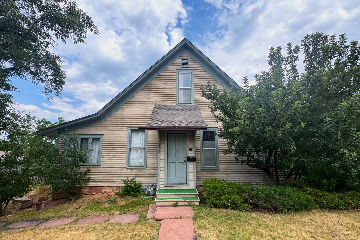 Photo - 403 Maxwell Avenue