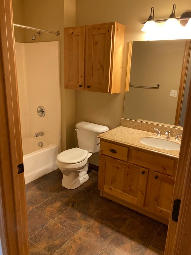 3 Bed 2 bath C - The Lodge at Pine Lakes