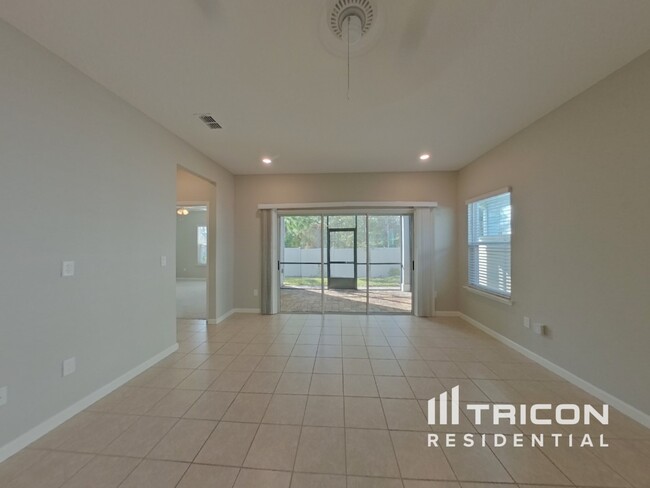 Building Photo - 6465 Longleaf Branch Drive Jacksonville FL