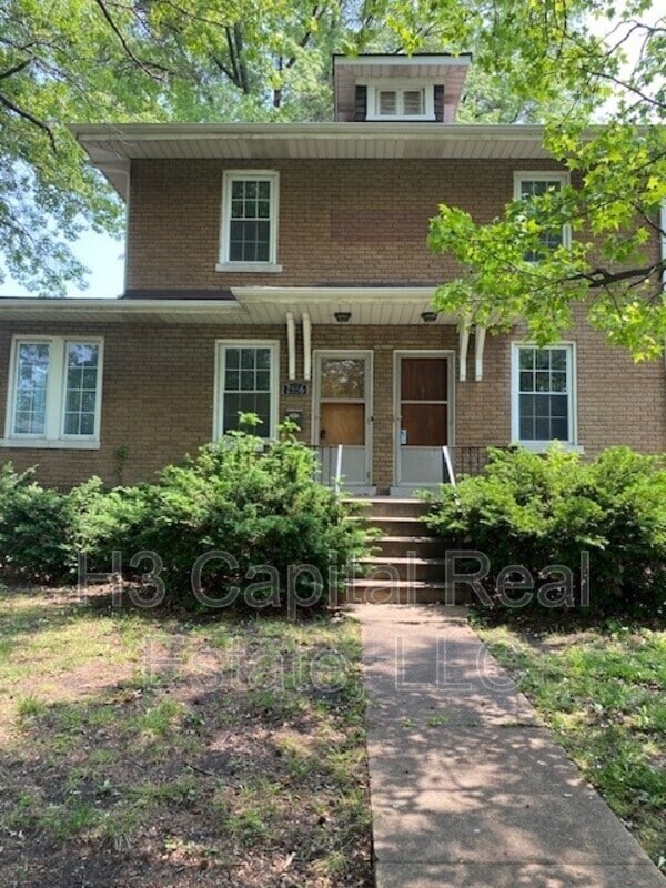 Building Photo - 2556 Edison Ave