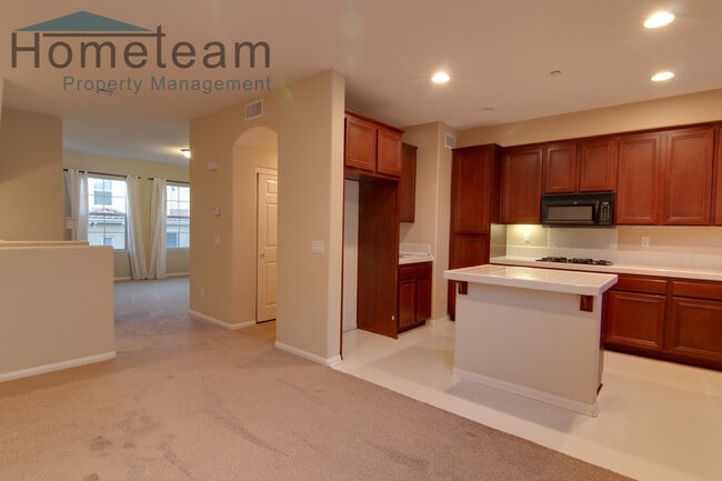 Foto del edificio - 2BR/2.5BA 1458 SQFT Eastlake/Chula Vista T...