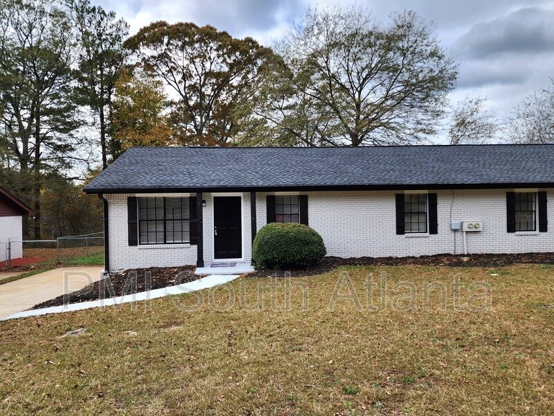 8329 Glenwoods Terrace, Riverdale, GA 30274 Condo for Rent in