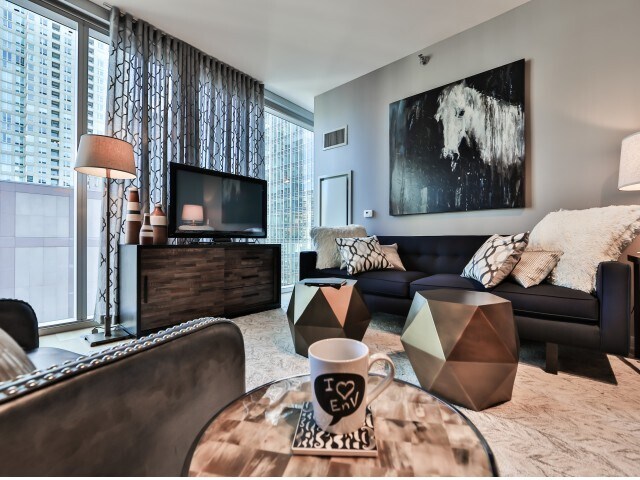 Foto del edificio - 444 N La Salle Dr