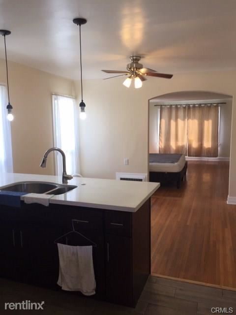 Building Photo - 3 br, 1.5 bath House - 2135 S Primrose Ave