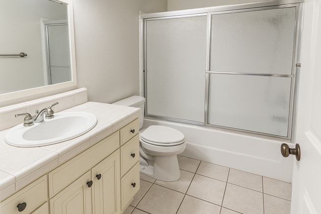Bathroom - 3604 W Estates Ln