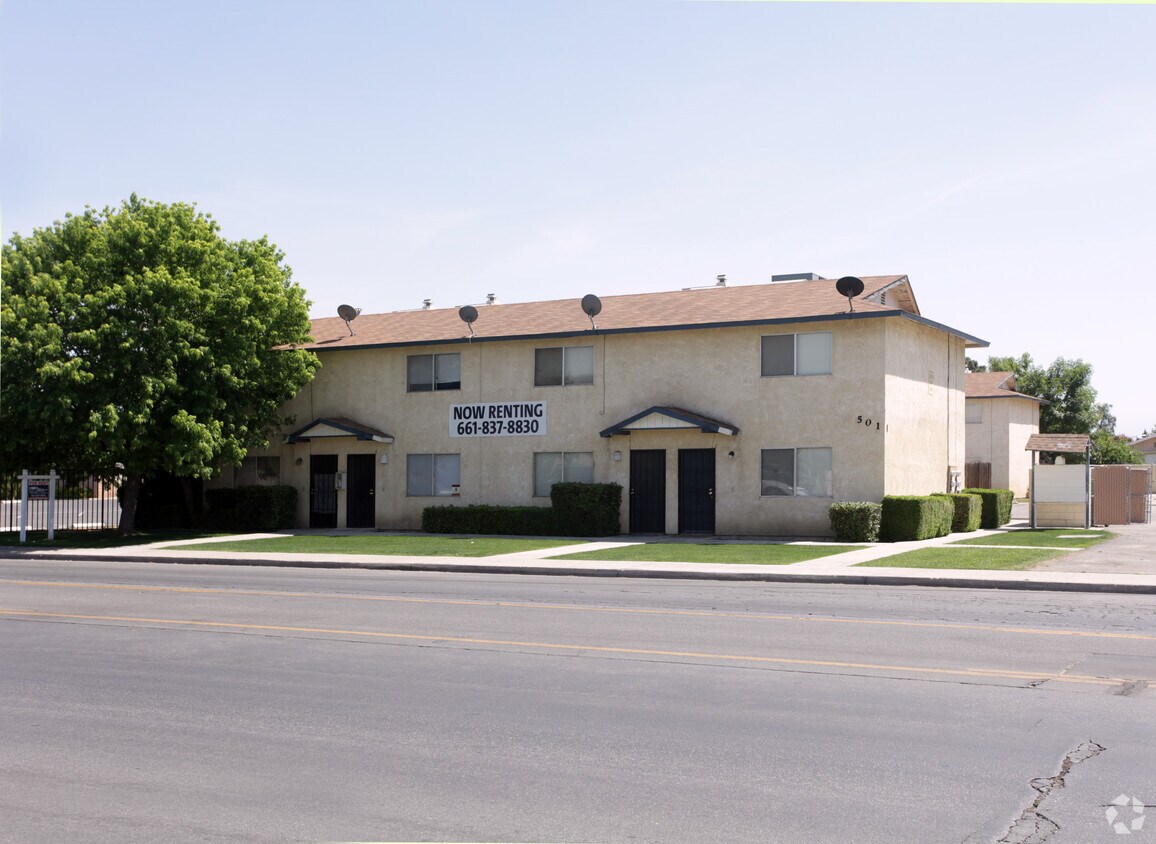 501 Pacheco Rd, Bakersfield, CA 93307 Apartments in Bakersfield, CA