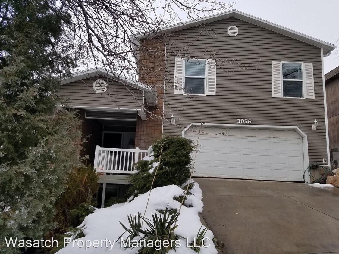 Primary Photo - 3055 E Branch Dr