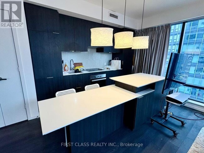 Building Photo - 5 St Joseph St