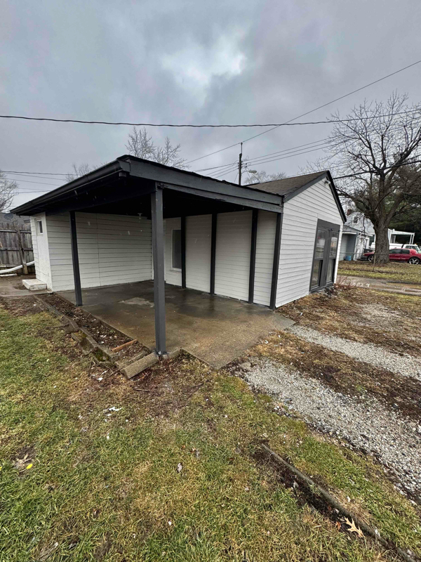 Building Photo - 1101 N Somerset Ave