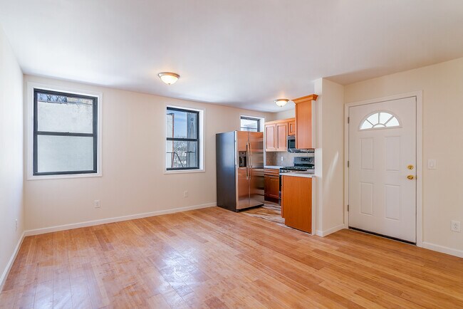 Building Photo - 353 Myrtle Ave