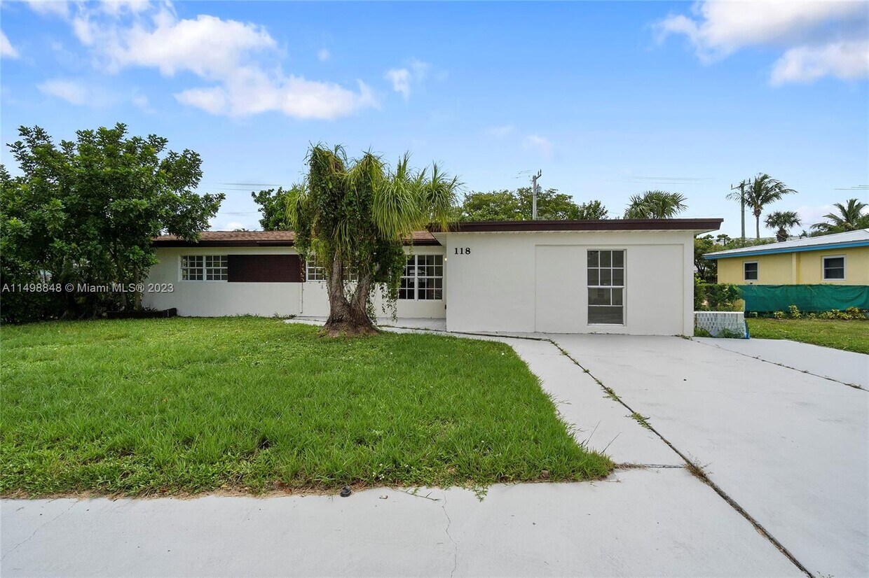 118 SW 25th Ave, Boynton Beach, FL 33435 House Rental in Boynton