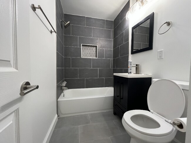 Building Photo - 6411 Malvern Ave