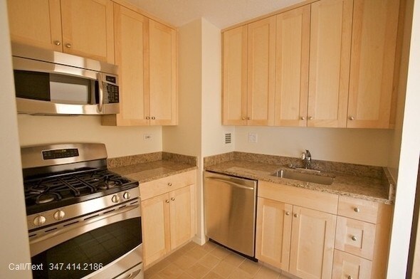 Foto del edificio - 10 Waterside Plz