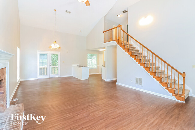 Building Photo - 1742 Hearthstone Way