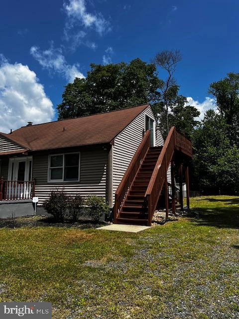 Building Photo - 165 Lakeview Dr N