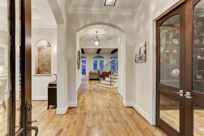 Building Photo - 338 Wilchester Blvd
