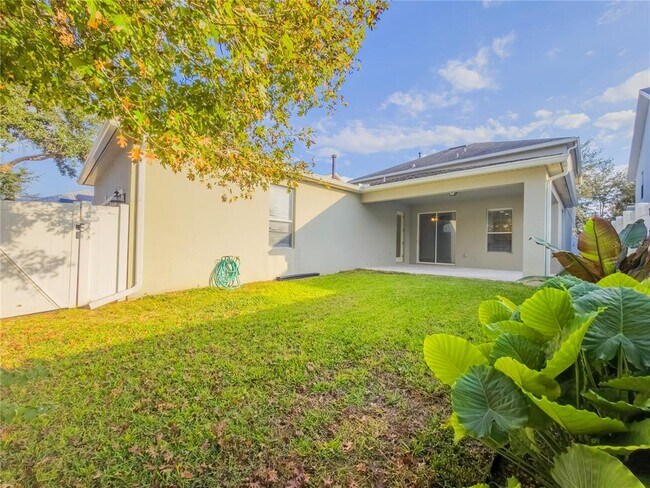 Foto del edificio - 14613 Old Thicket Trace