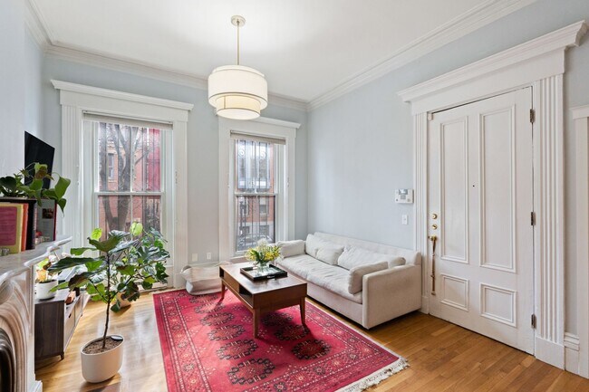 Building Photo - 7 Dwight St