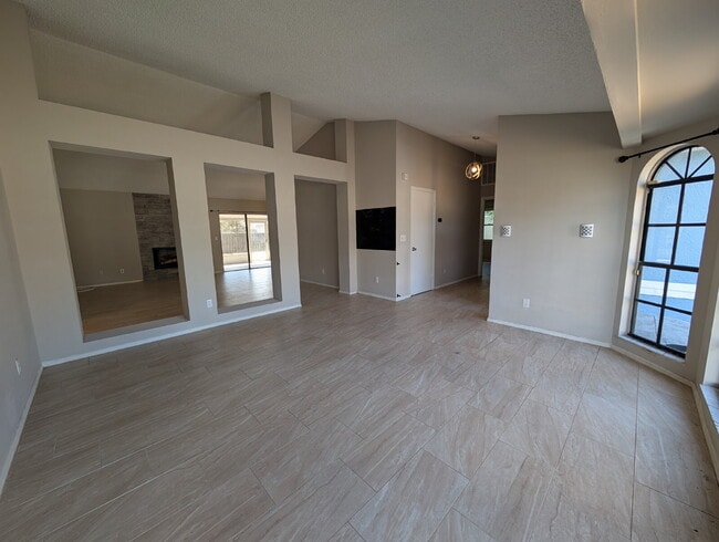 Foto del edificio - 3-Bed Oasis in Palm Bay!