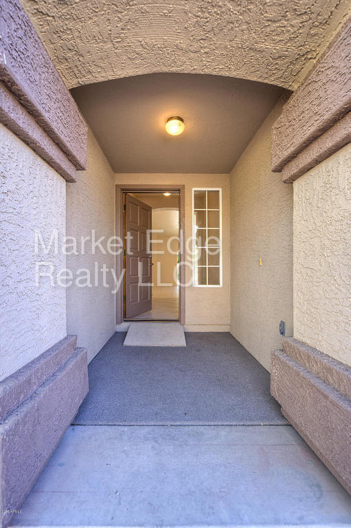Foto del edificio - 4Bed/2Bath House at 48th St/Warner! JOIN T...