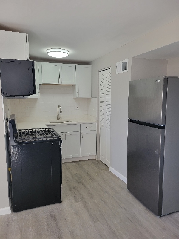 Photo - 2007 Dineen Dr (Dundalk, MD)