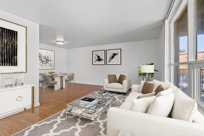 Building Photo - Central Park Apts