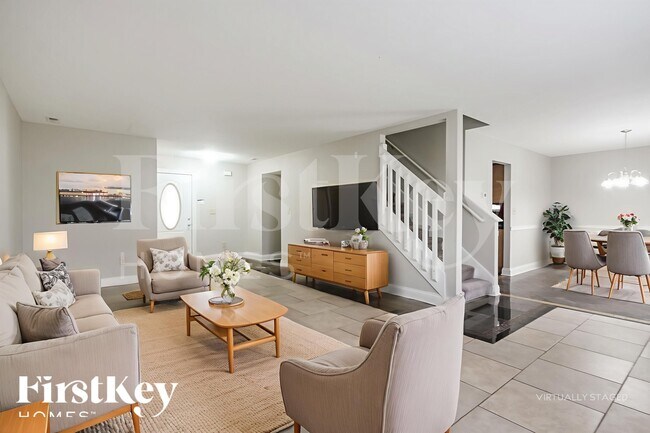 Building Photo - 4252 Village Trace Dr