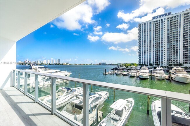 Foto del edificio - 17301 Biscayne Blvd