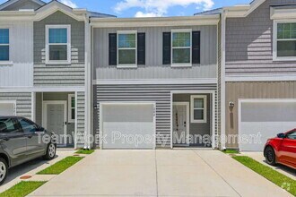 Building Photo - 1202 Scarlett Maple St
