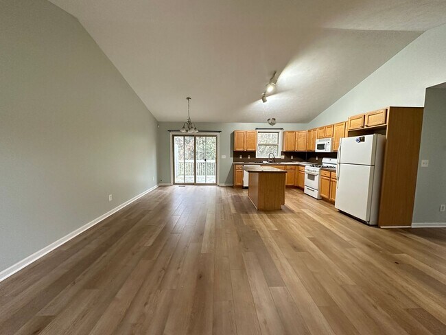 Foto del edificio - 2075 Janes Ave NE