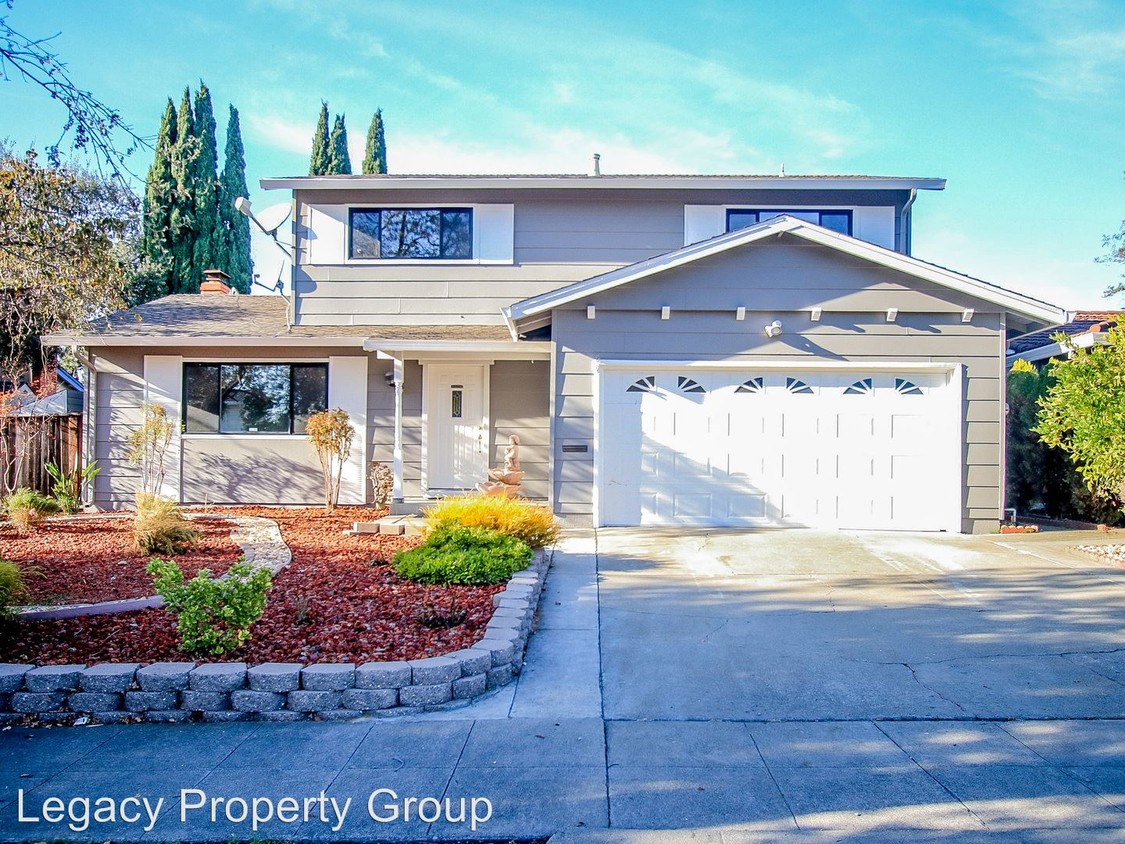 Primary Photo - 2066 Lockwood Dr